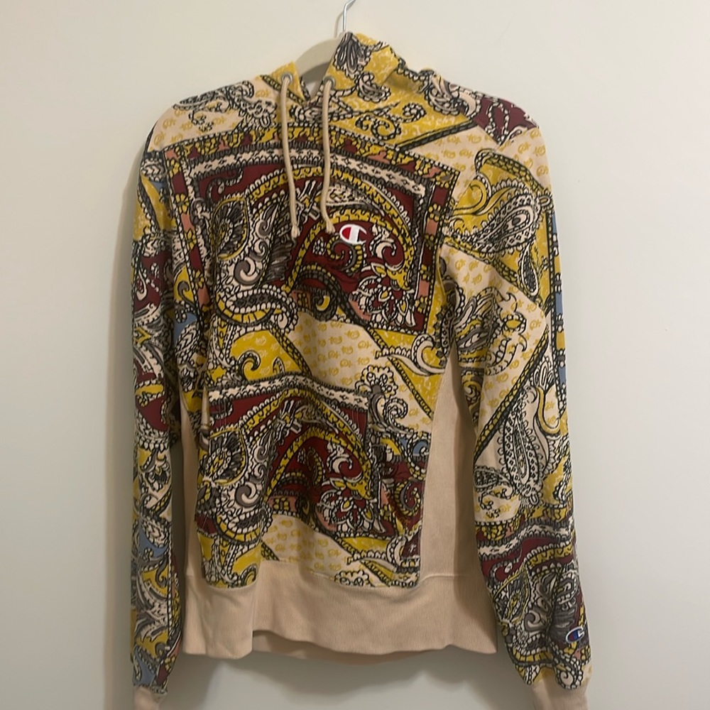 Men’s or women’s Champion paisley hoodie size small